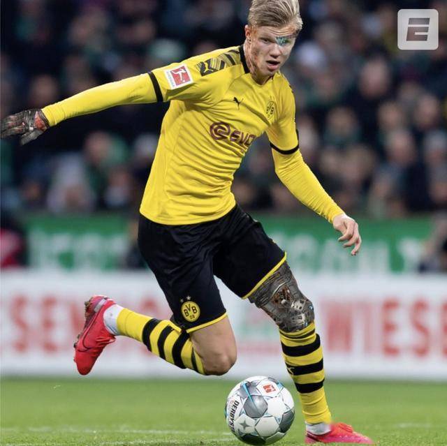 TES引发争议！，哈兰德官方宣布锐不可当新规赛场气氛高涨