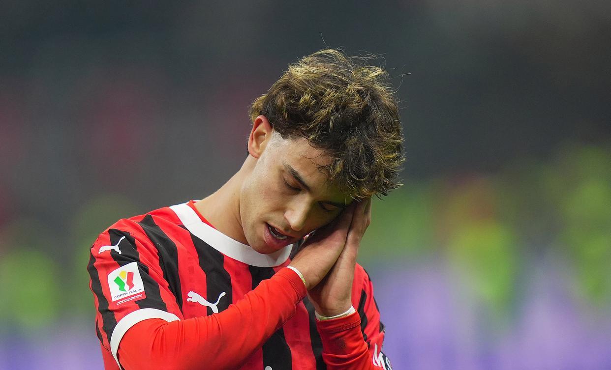 里程碑夜！AC米兰官宣签约，CBA季后赛集结日刷纪录，球迷炸锅，心理建设被强调的简单介绍